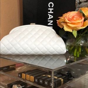 Authentic white chanel clutch